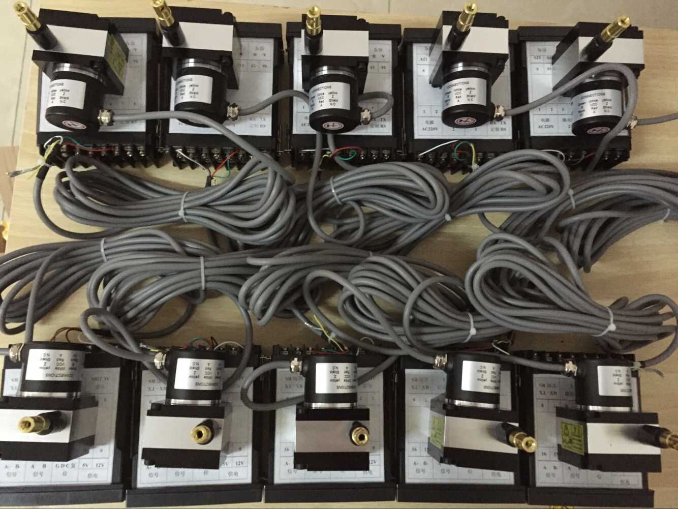 压铸机用拉绳位移编码器的工作原理