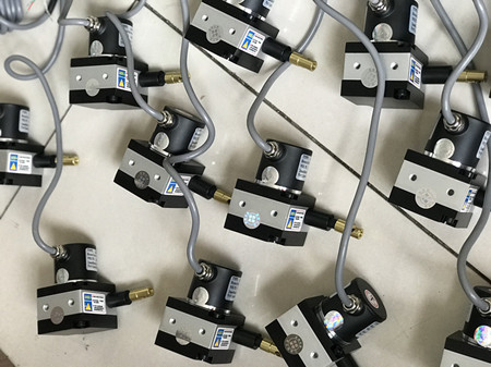 JL150-V1500系列直线位移传感器的原理与灵敏度