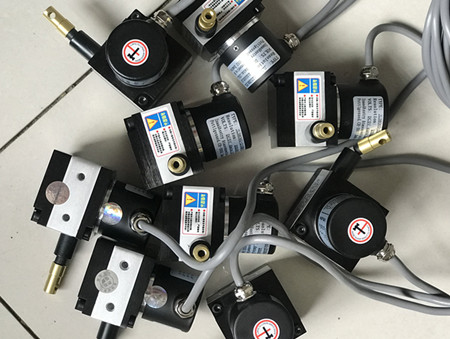 电位器式位移传感器定义及如何来标定