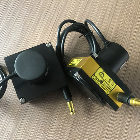 光电式位移传感器的定义及优缺点 