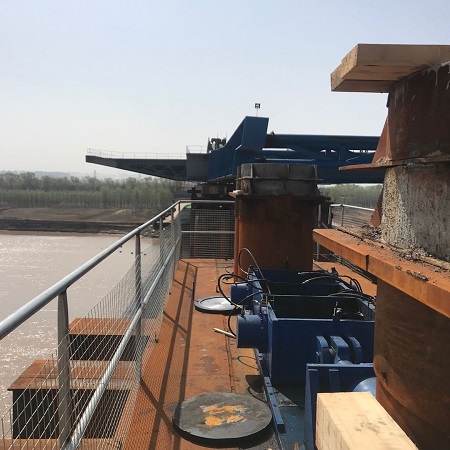 极悦娱乐-为齐鲁黄河大桥项目提供液压同步顶升系统