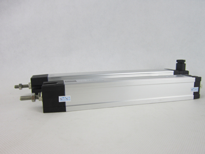 直线位移传感器在使用安装方面应注意哪些细节 