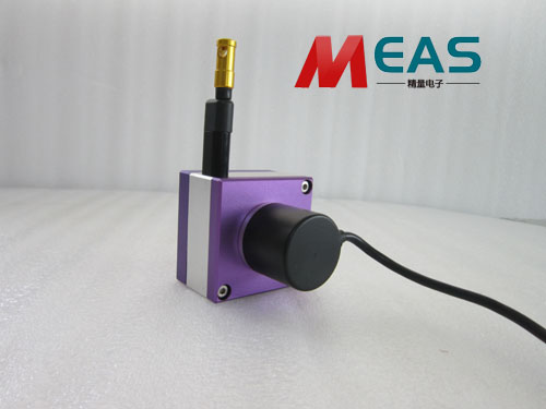 极悦娱乐位移传感器的发展前景及种类 