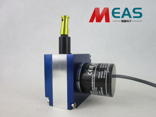 拉线位移传感器两种输出方式的区别及干扰设计 