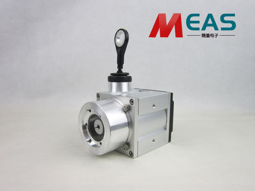 如何来解决拉线位移传感器的温度漂移现象？