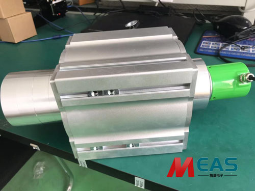 如何把拉线位移传感器应用在浆纱机上