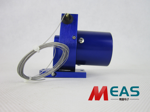 拉线位移传感器在测量时产生的偏差如何来解决