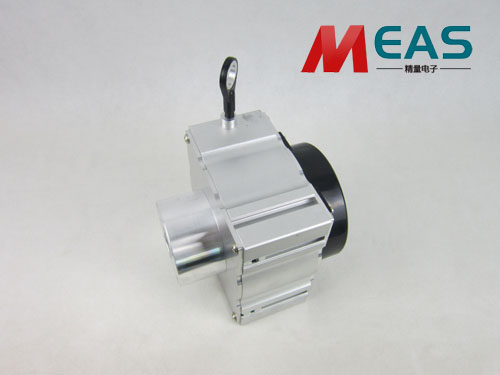 拉线位移传感器的螺纹固定只是其中一种