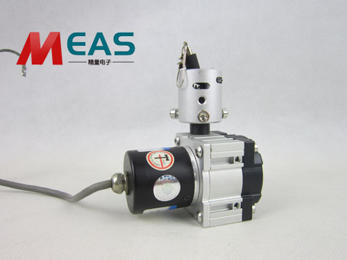 拉绳位移传感器根据接收信号选择合适型号