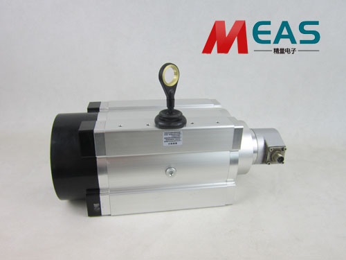 拉线位移传感器是以分压的方式来使用