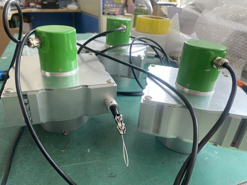 拉线位移传感器对电压的要求相对较高