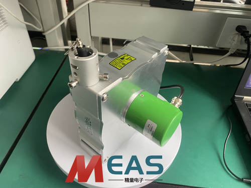 拉线位移传感器在其设计中只使用高精度的部件