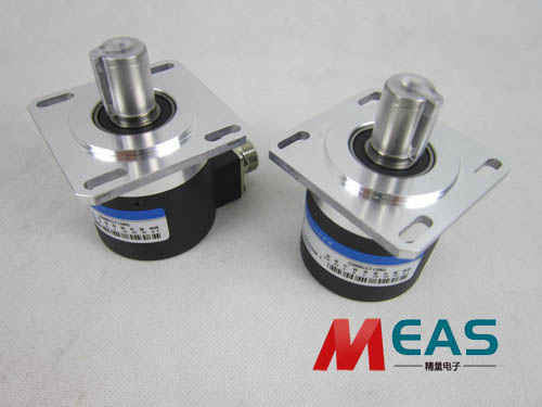 拉线位移传感器远距离传输优先选用模拟信号