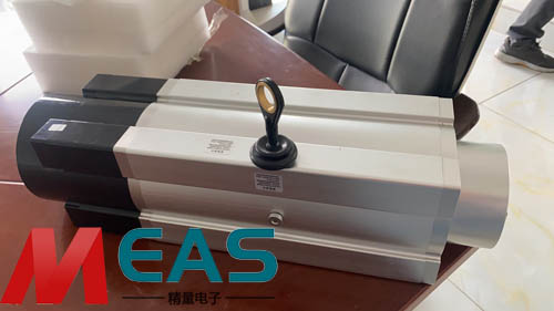 JL系列电流信号位移传感器本身就符合本安防爆的要求