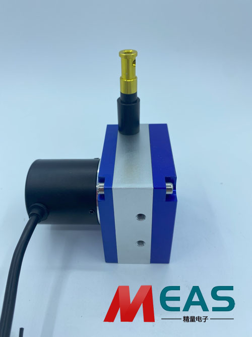 拉线位移传感器能够稳定地输出精确的信号