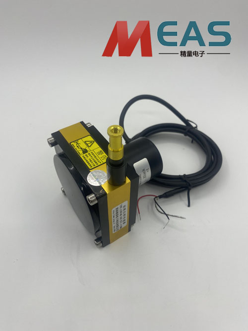 拉绳位移传感器通过阻值偏差展现了电位器的精准度