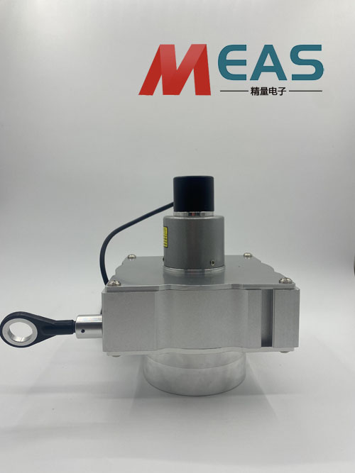 拉绳位移传感器精准地控制与实时显示物体的移位状态