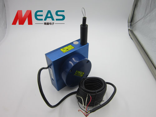 拉绳位移传感器有效避免了外部干扰信号对系统的影响