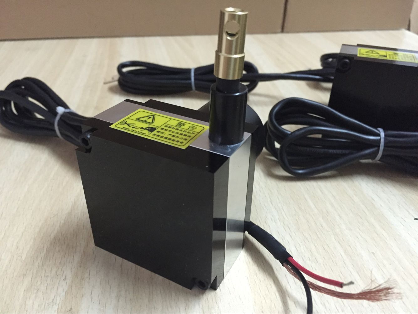 JL-40S拉线位移传感器