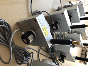 伸缩式拉线传感器