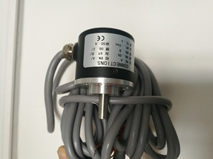 防水拉线位移传感器误差形成的几个诱因 