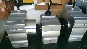 出口型拉线式位移传感器