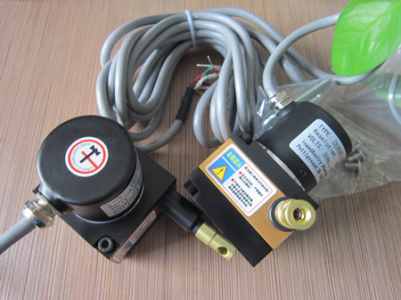 直线位移传感器损坏