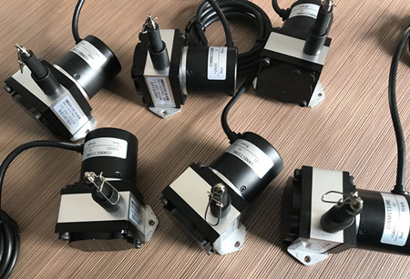 直线距离传感器在选型时应注意什么？