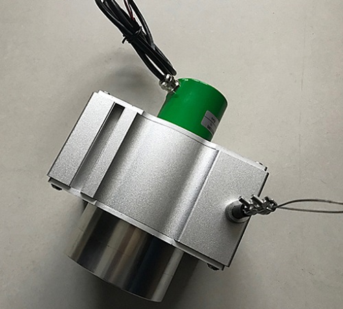 选用位移传感器的重点有哪些？