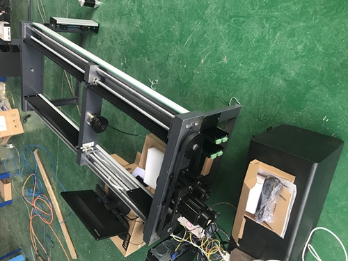 使用磁致伸缩位移传感器中几点注意事项