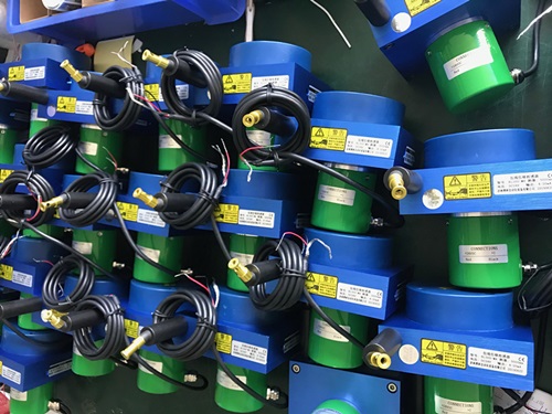 测量位移传感器的作用及分类有哪些？