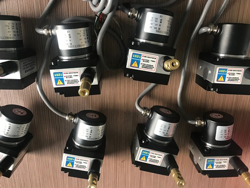 拉绳式位移编码器选型要点