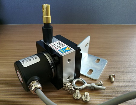 增量脉冲线性位移传感器分辨率公式?