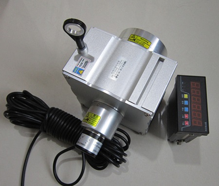 介绍电压拉绳位移传感器安装方式及注意事项