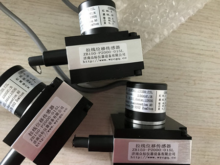 拉线位移传感器在使用和参数中有哪些要点？