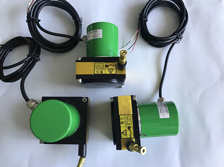 直线位移传感器的分辨率是如何定义的？