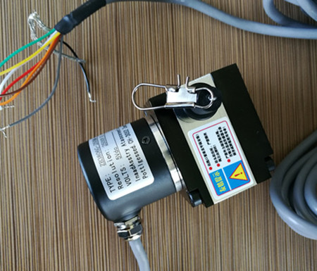 拉绳位移传感器的结构分为哪几部分？