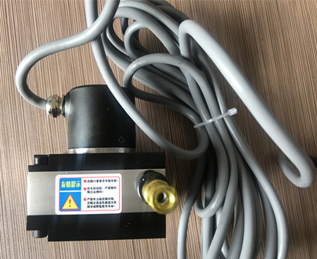 极悦娱乐位移传感器温度漂移是怎么回事？