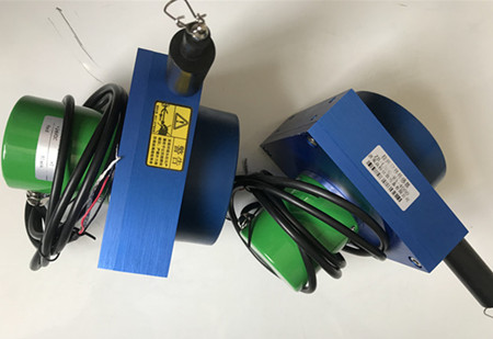  拉线绳位移传感器手工操作对传感器的影响