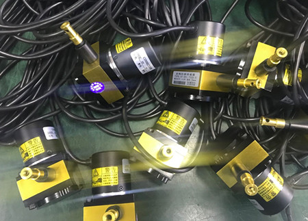 解决拉绳位移传感器的精度误差该怎么办？ 