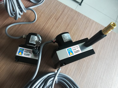 拉绳位移传感器的精度有什么办法去解决？