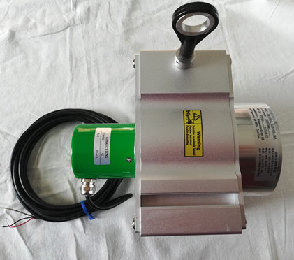 极悦娱乐拉线位移传感器有哪些特性参数？