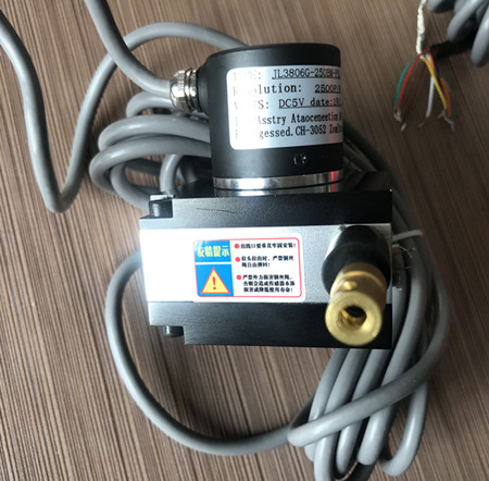 温度传感器出现故障的解决办法？