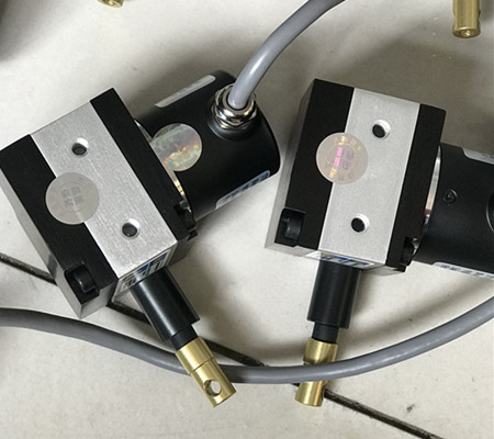 JL80-P1000拉绳位移传感器如何选用？