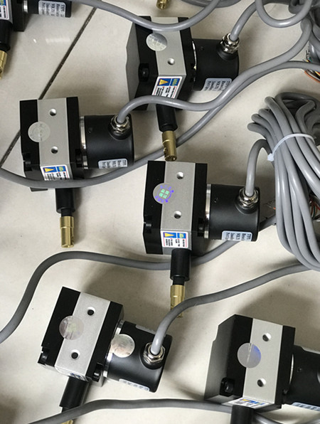 JL80-P1000拉绳位移传感器如何选用？