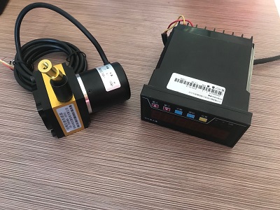 位移传感器实现液压单双油缸控制的方式