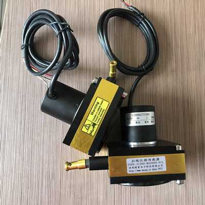 拉线长度位移传感器精度受哪些因素的影响