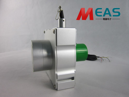 拉线式位移传感器的线性度是如何表示的？