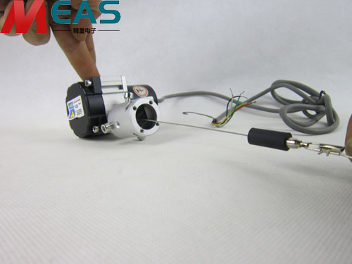 拉绳位移传感器如果没有了信号应该怎样去处理？