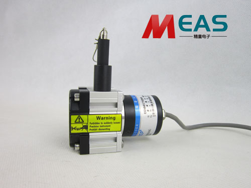 拉线位移传感器的精度及分辨率是一回事吗?